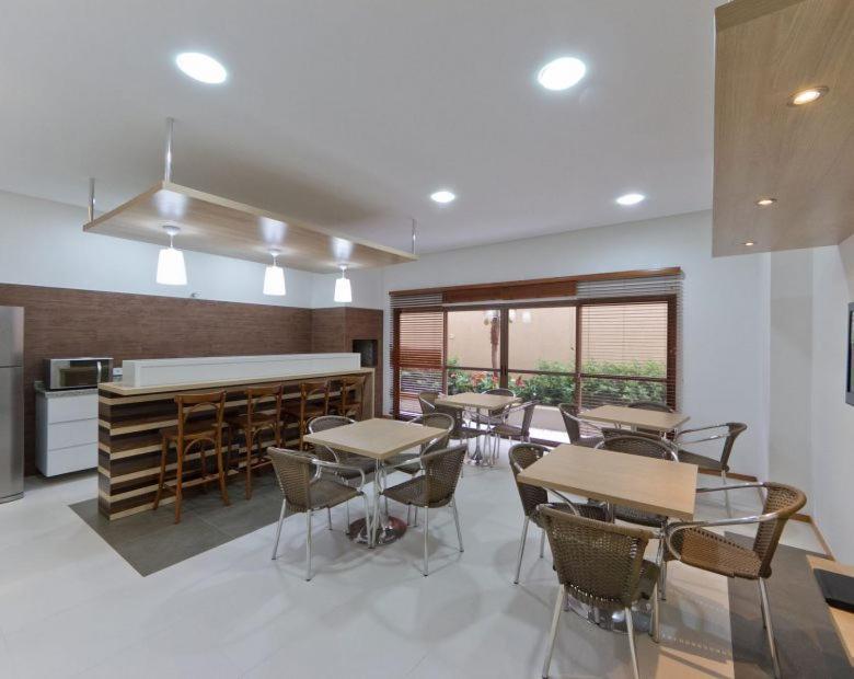 Alto Padrao! Shop. Estacao. Piscina, Sauna, Academia. Novo! Curitiba Luaran gambar